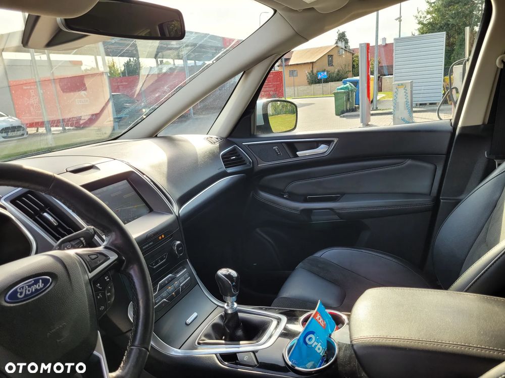 Ford S-Max 2.0 TDCi Titanium - 25
