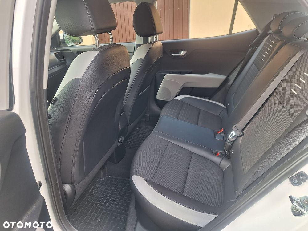 Kia Stonic 1.0 T-GDI L - 14