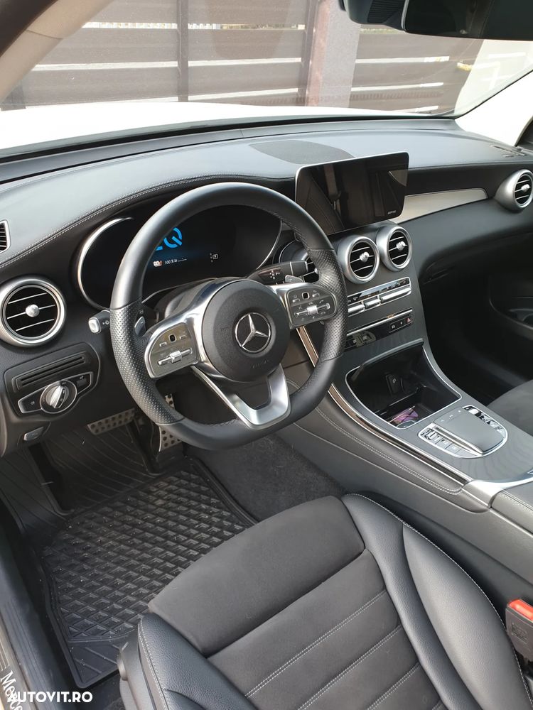 Mercedes-Benz GLC 300 de 4MATIC - 4