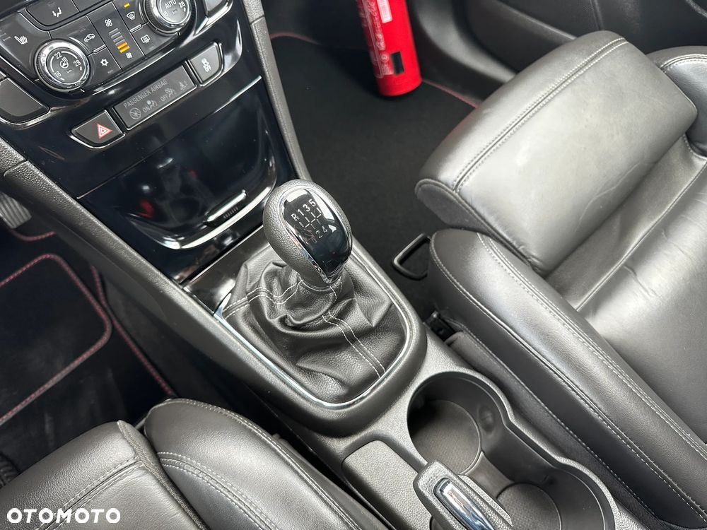 Opel Mokka 1.6 Cosmo S&S - 30