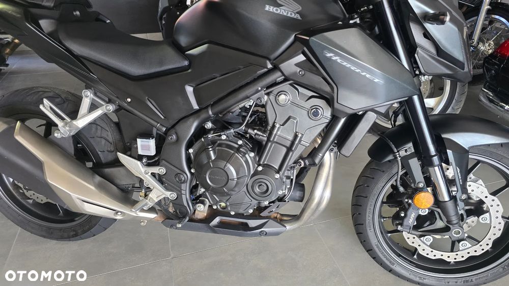 Honda Hornet - 26