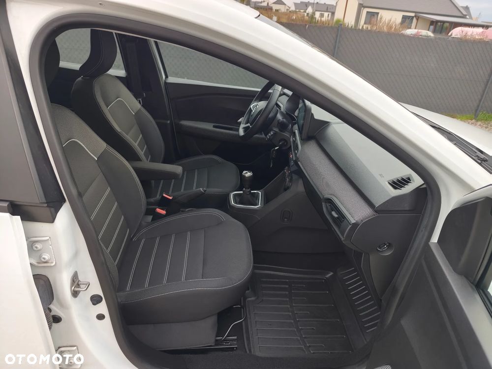 Dacia Sandero TCe 90 Essential - 20