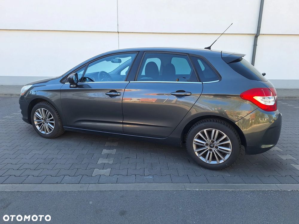 Citroën C4 VTi 120 Exclusive - 10