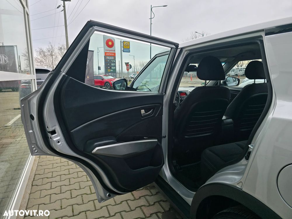 SsangYong Tivoli - 14