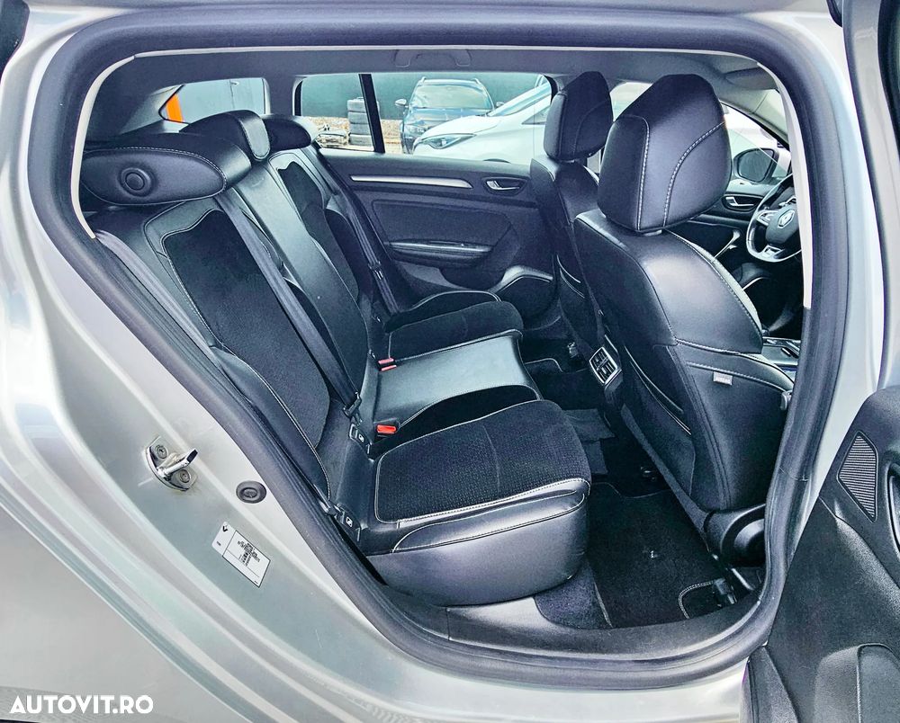 Renault Megane - 13