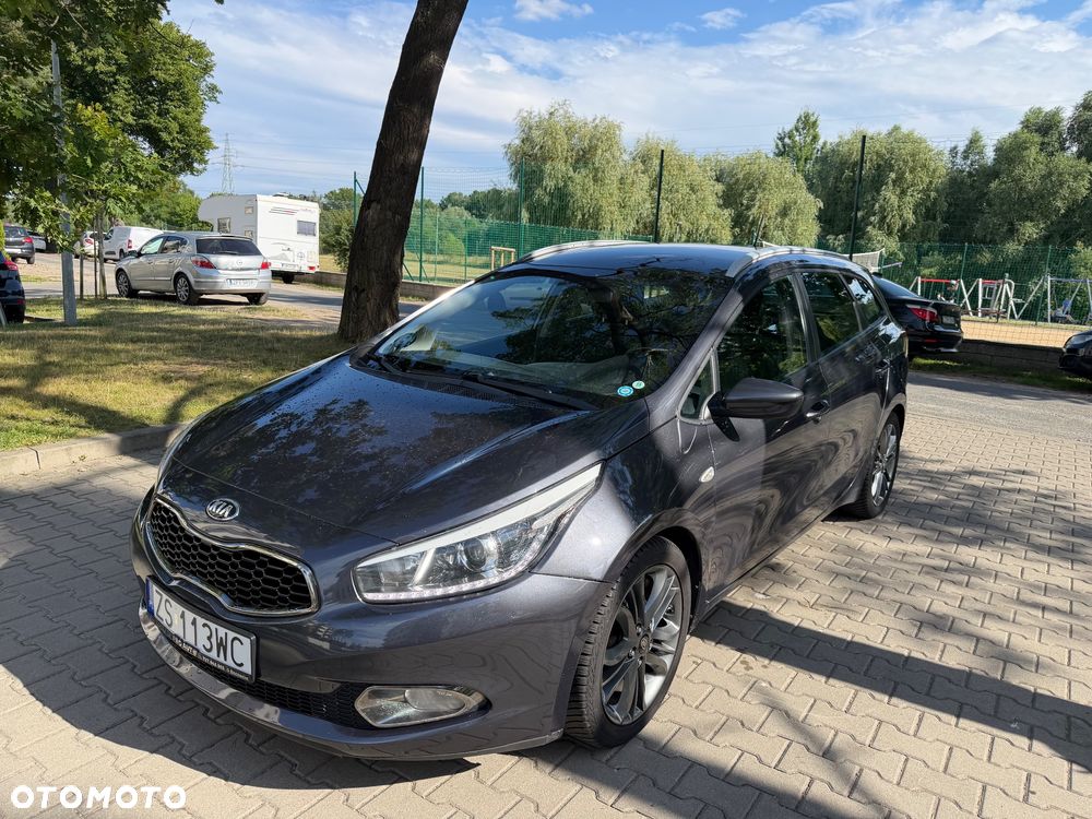 Kia Ceed - 6