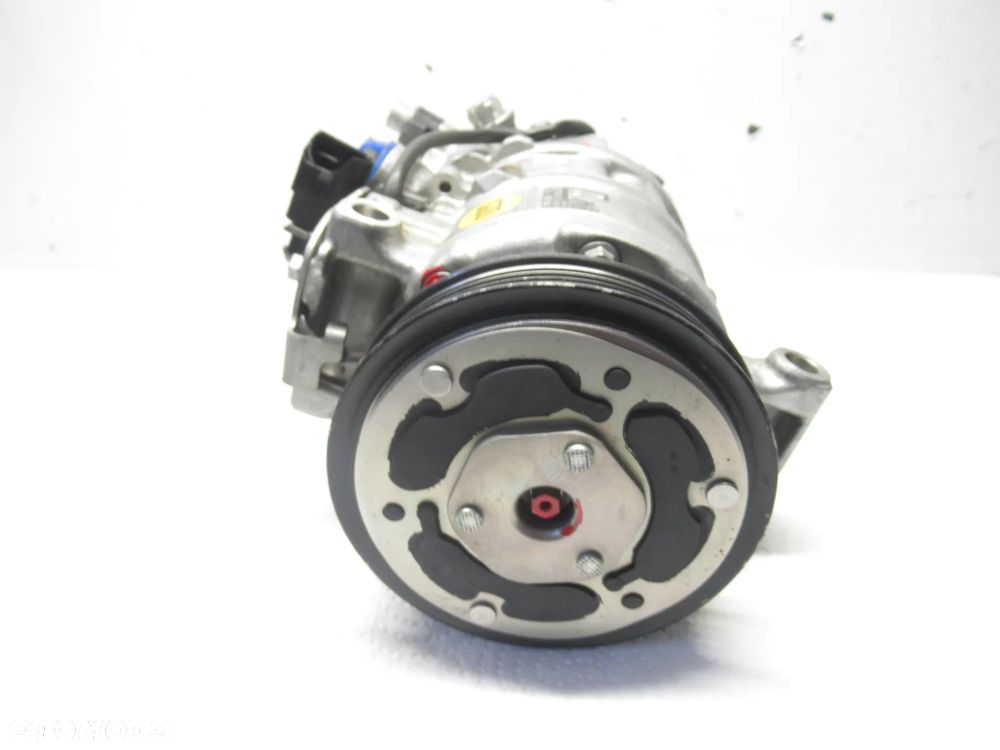 Kompresor sprężarka klimatyzacji Audi Q7 Q8 3.0 4M0820803N - 3