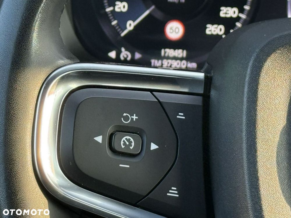 Volvo XC 40 T4 Recharge DKG Plus Bright - 27