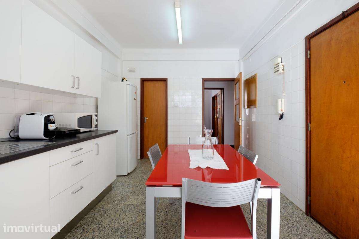 Quarto - localizado em Bairro do Sol Coimbra - Grande imagem: 5/25