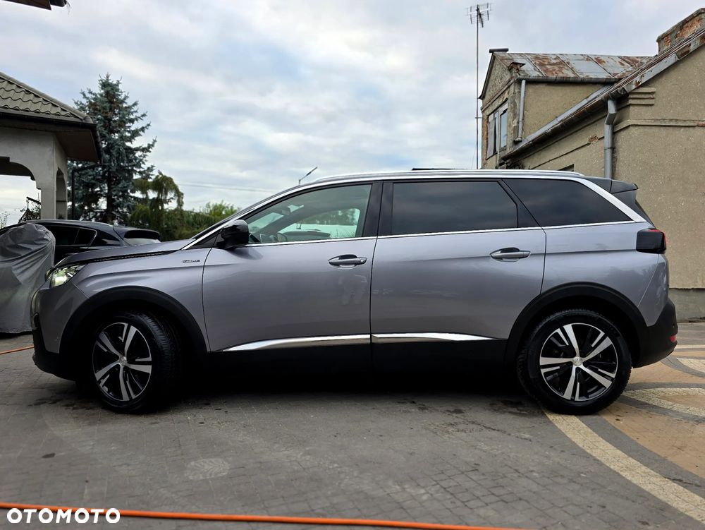 Peugeot 5008 - 4