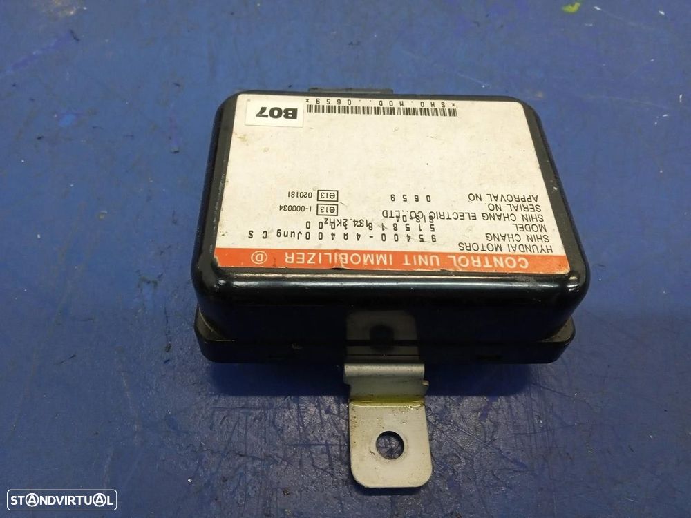 CENTRALINA IMOBILIZADOR HYUNDAI H-1 / STAREX LIMUSINA 2001 -954004A400 - 1