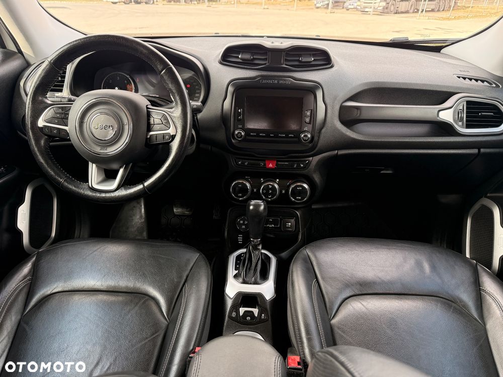 Jeep Renegade - 11