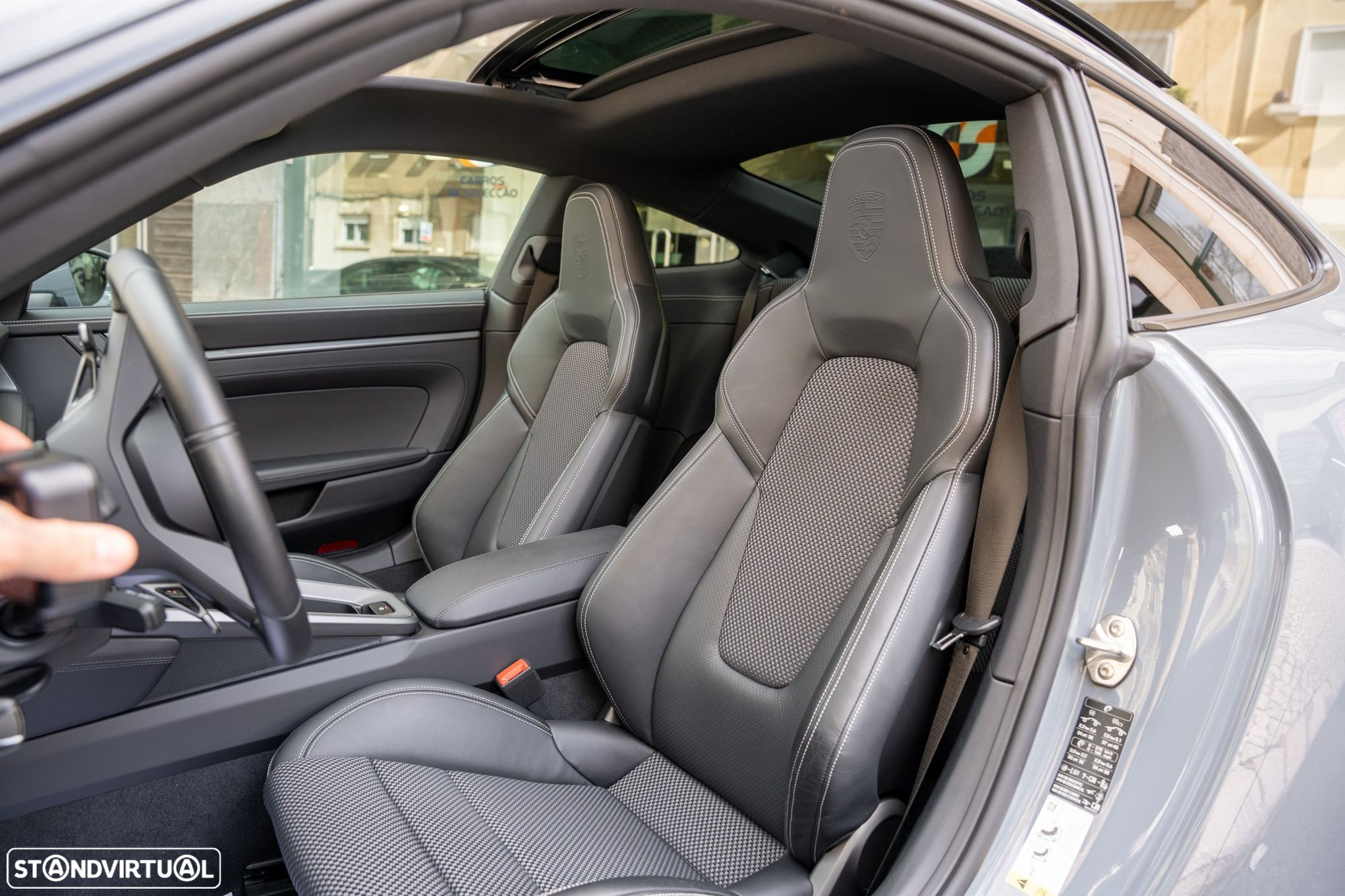 Porsche 911 (992) Carrera S PDK - 33