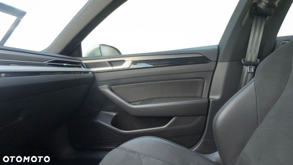Volkswagen Arteon Shooting Brake 2.0 TSI 4Motion R DSG - 29