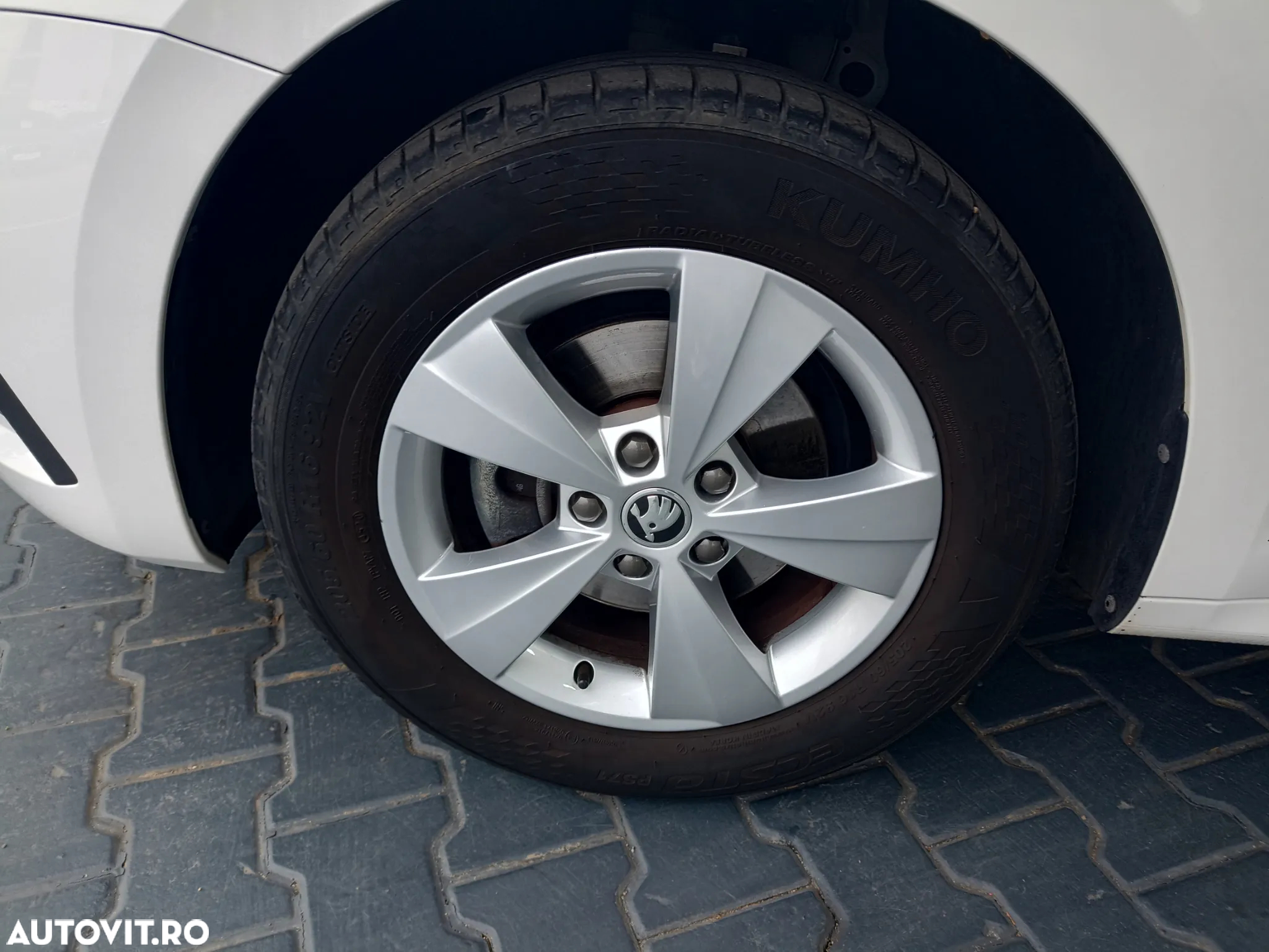 Skoda Octavia 1.0 TSI Ambition - 4