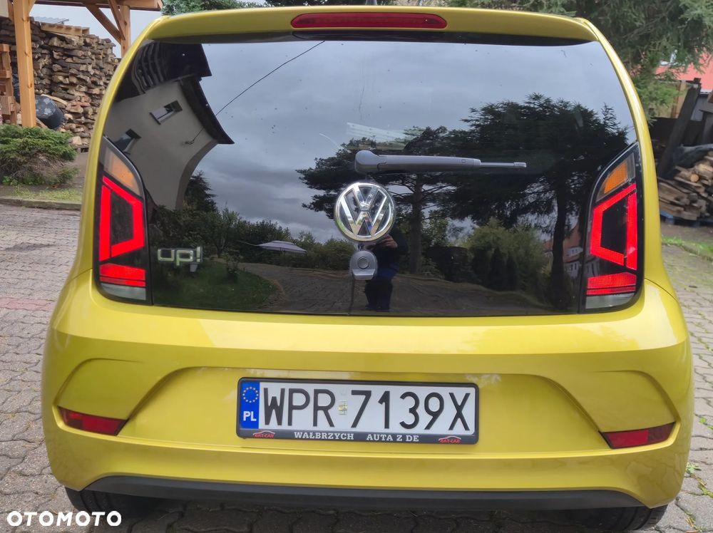 Volkswagen up! club - 6