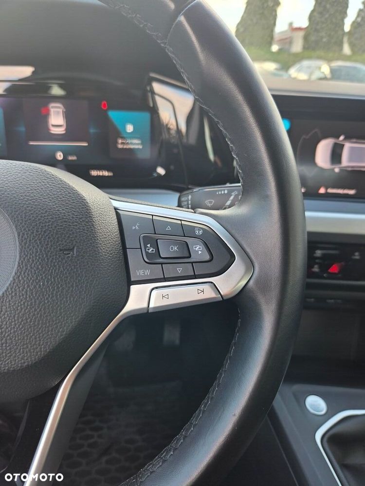 Volkswagen Golf - 16