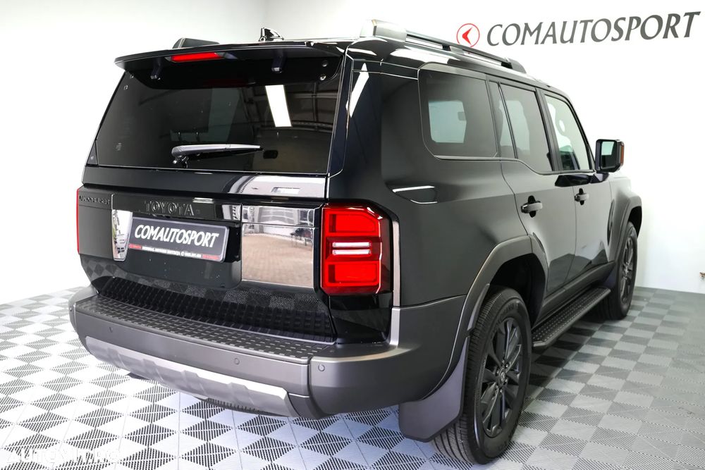 Toyota Land Cruiser 2.8l D-4D 204 CP A/T 7 locuri Luxury AVS Brown - 6