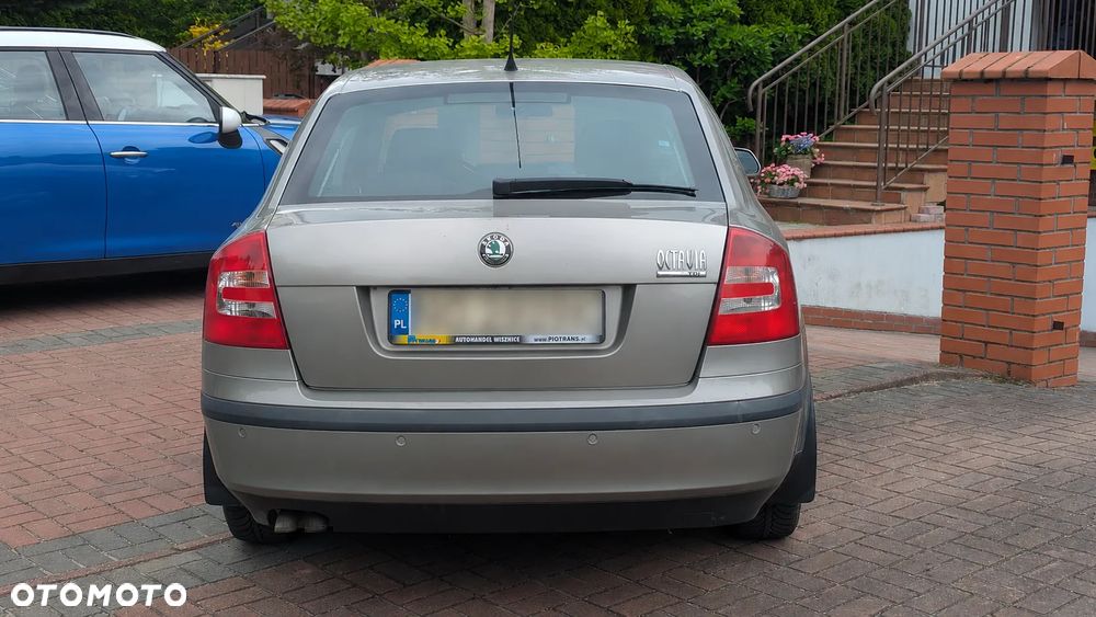Skoda Octavia 2.0 TDI Elegance - 2