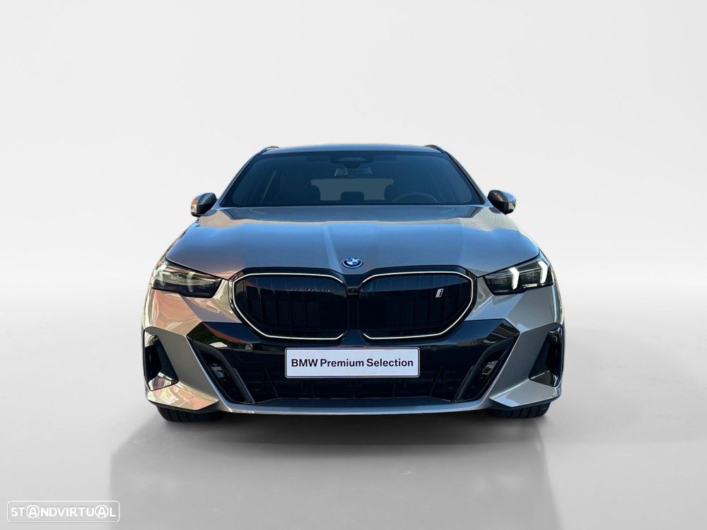BMW i5 Touring eDrive40 - 8