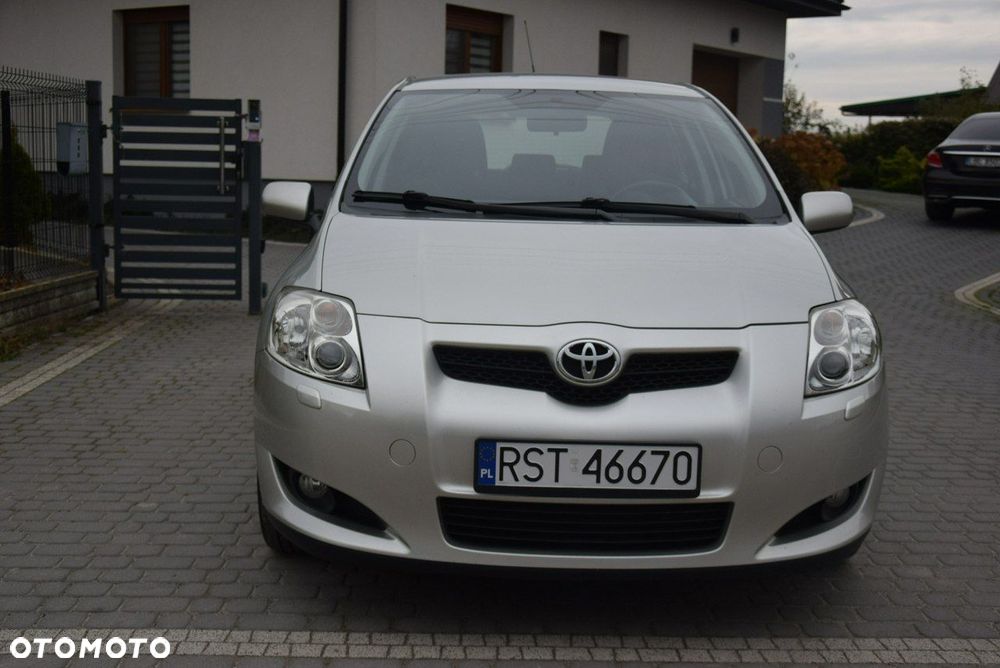 Toyota Auris 1.6 VVT-i Team - 3