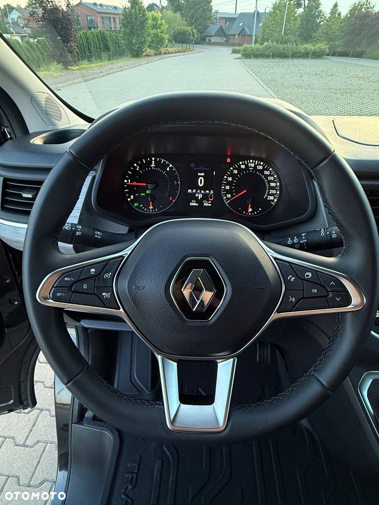 Renault Trafic Grand 2.0 dCi Escapade EDC - 20