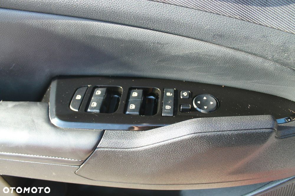 Kia Sportage - 15