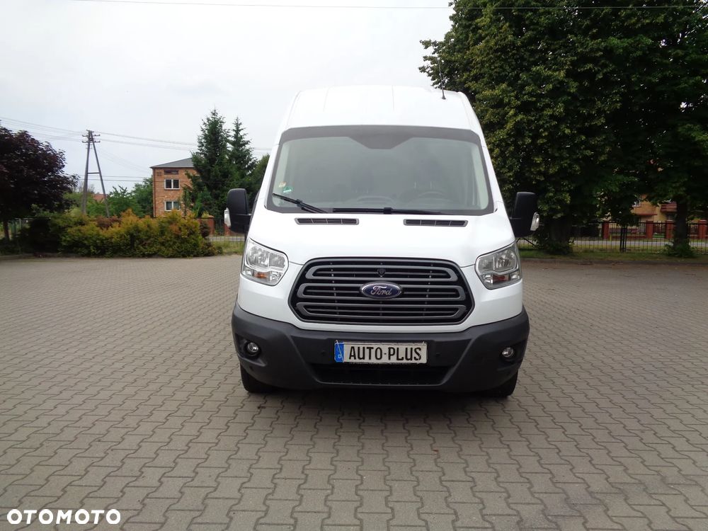 Ford Transit - 1