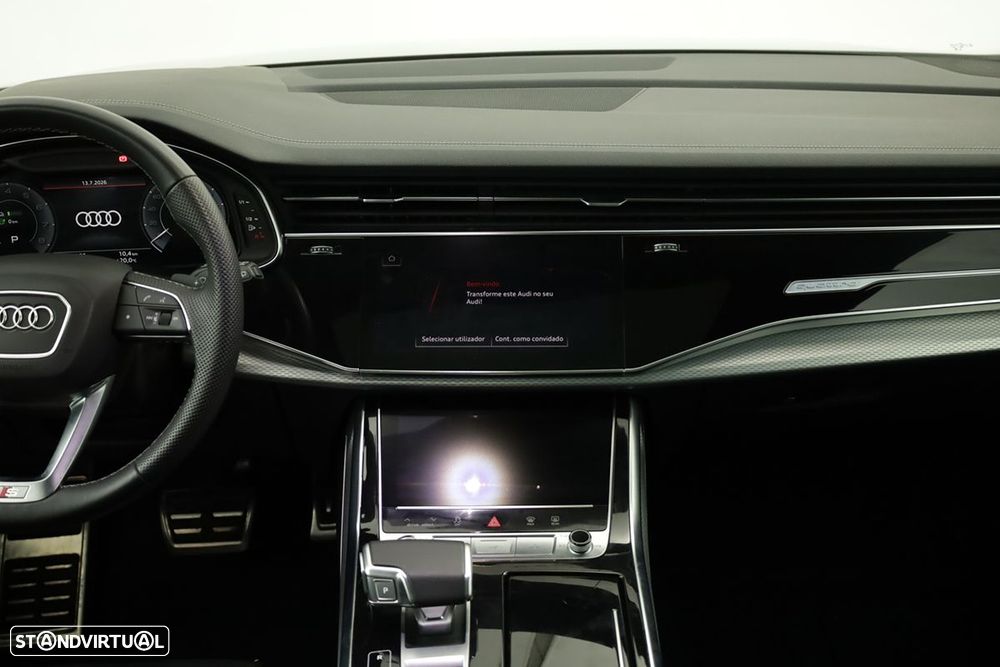 Audi Q8 55 TFSIe quattro Tiptronic - 10