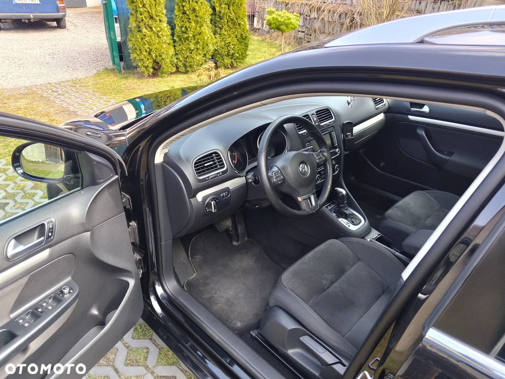 Volkswagen Golf 2.0 TDI DPF DSG Highline - 15