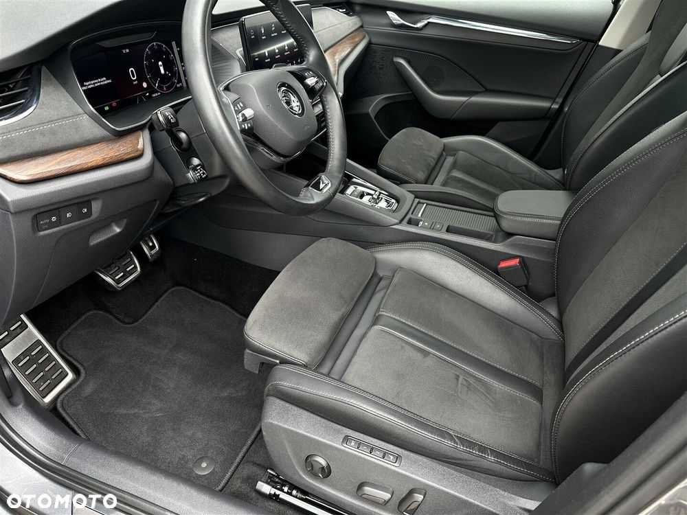Skoda Octavia 2.0 TDI 4x4 Scout DSG - 11