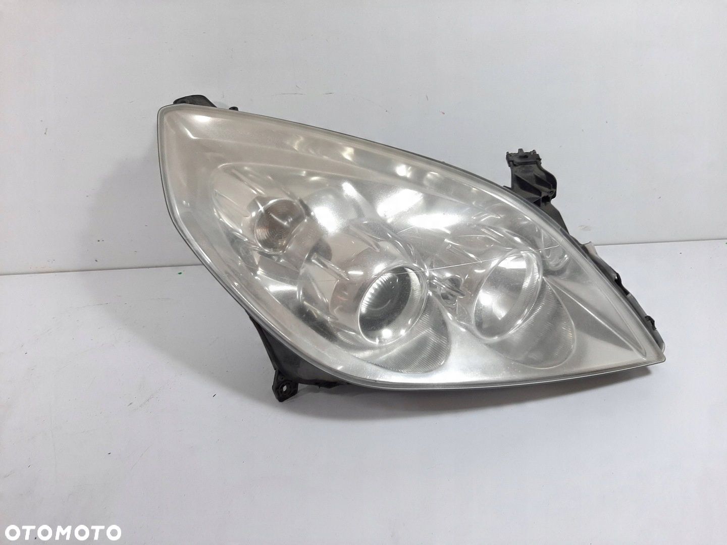OPEL VECTRA C GTS 03R LAMPA PRAWY PRZOD VALEO 89312285 93179915 - 1