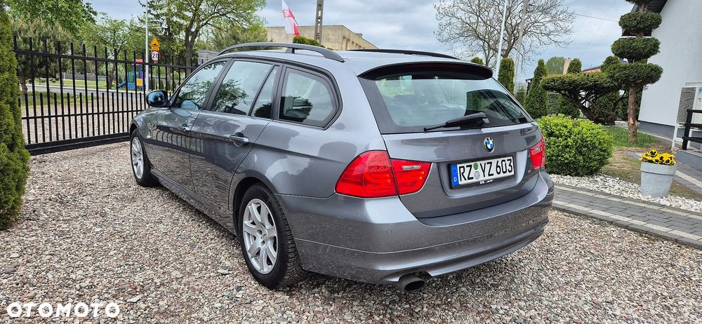 BMW Seria 3 320i Edition Lifestyle - 18