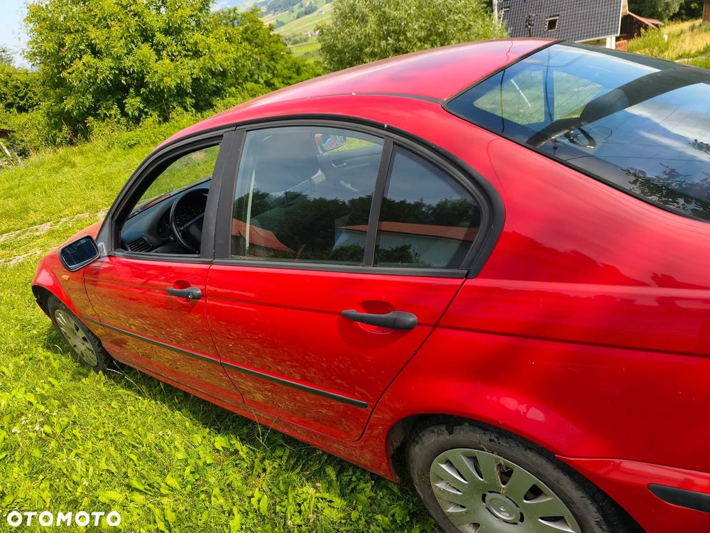 BMW Seria 3 316i - 5