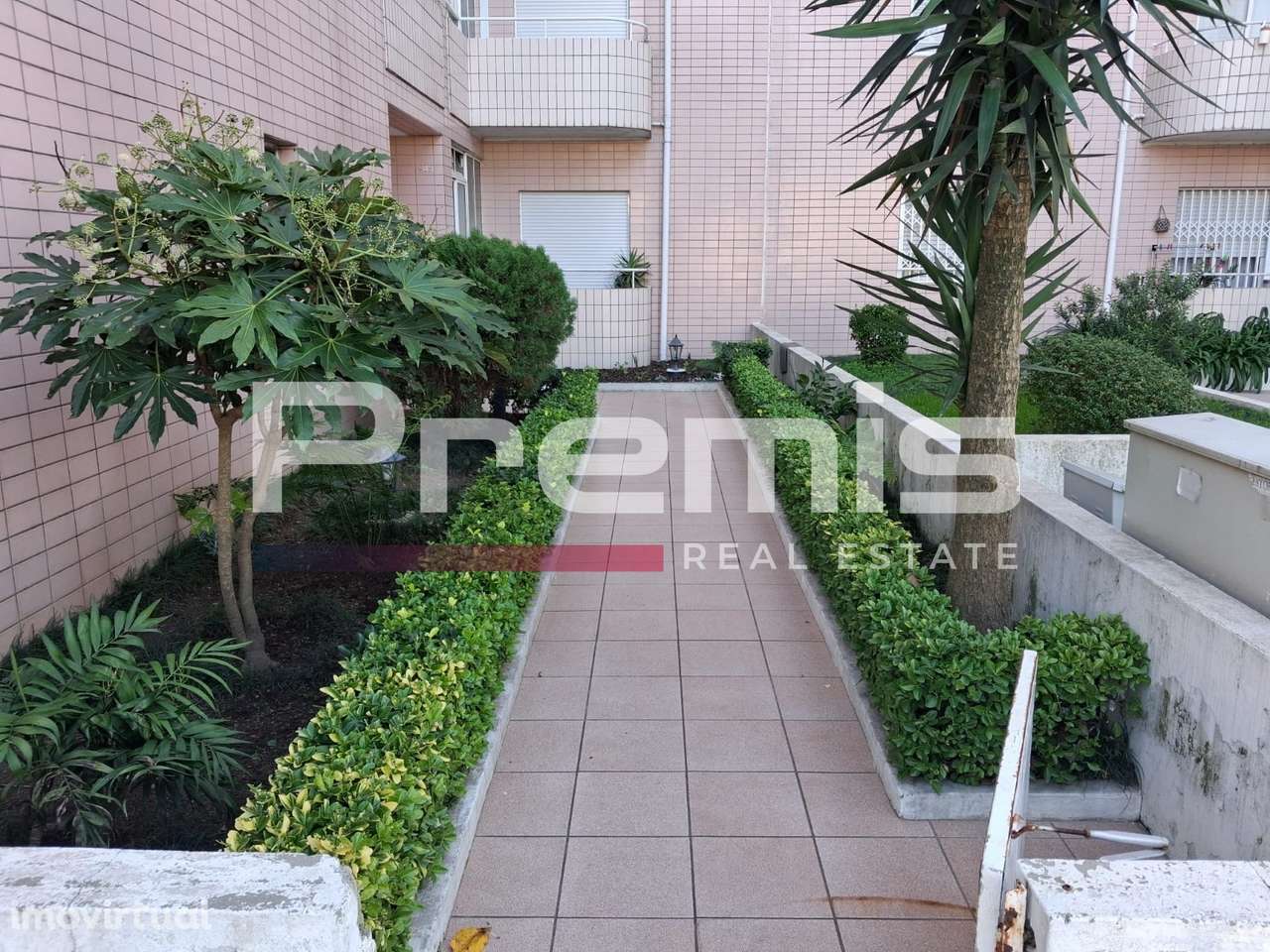 Apartamento T2 Venda em Baguim do Monte (Rio Tinto),Gondomar - Grande imagem: 3/22