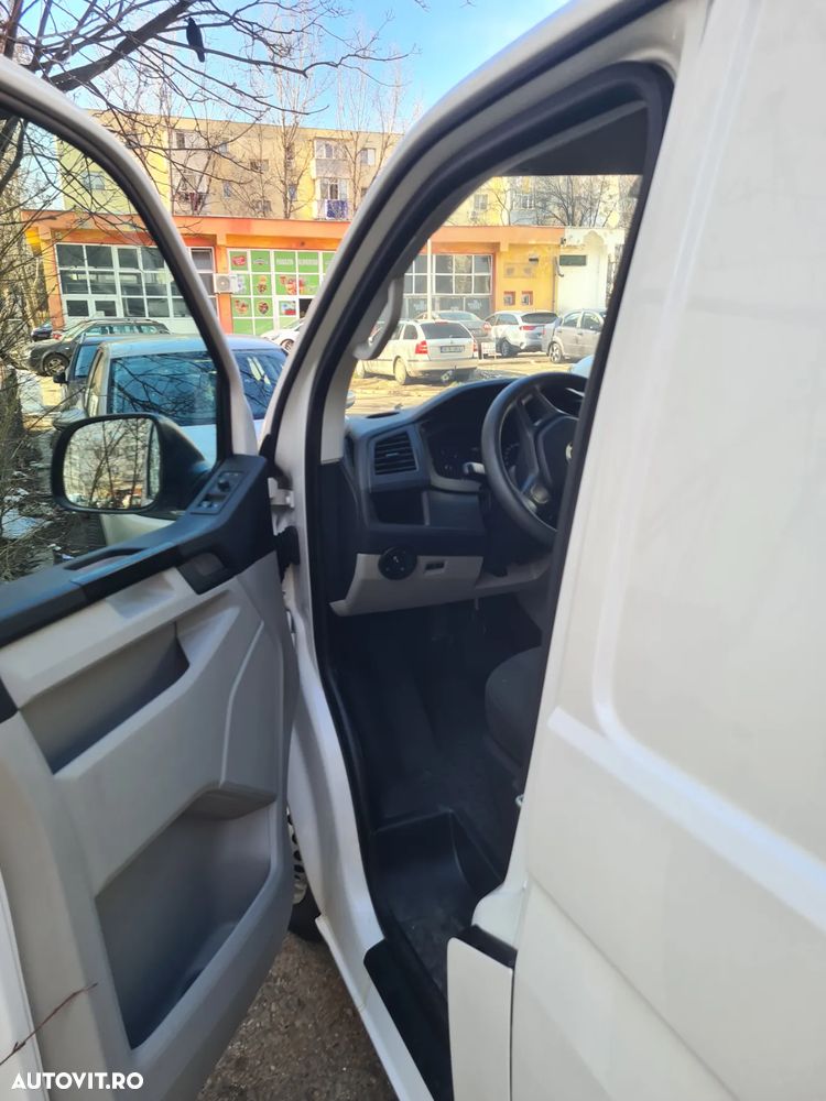 Volkswagen Transporter - 13