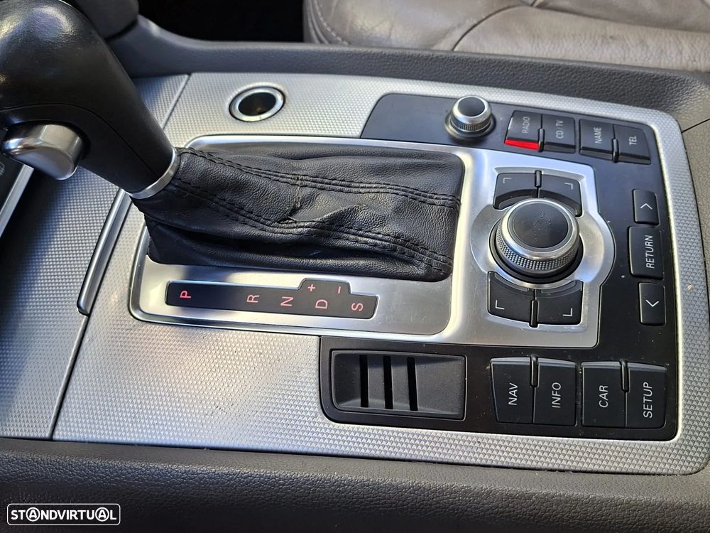 Audi Q7 3.0 TDI Sport Tiptronic - 4