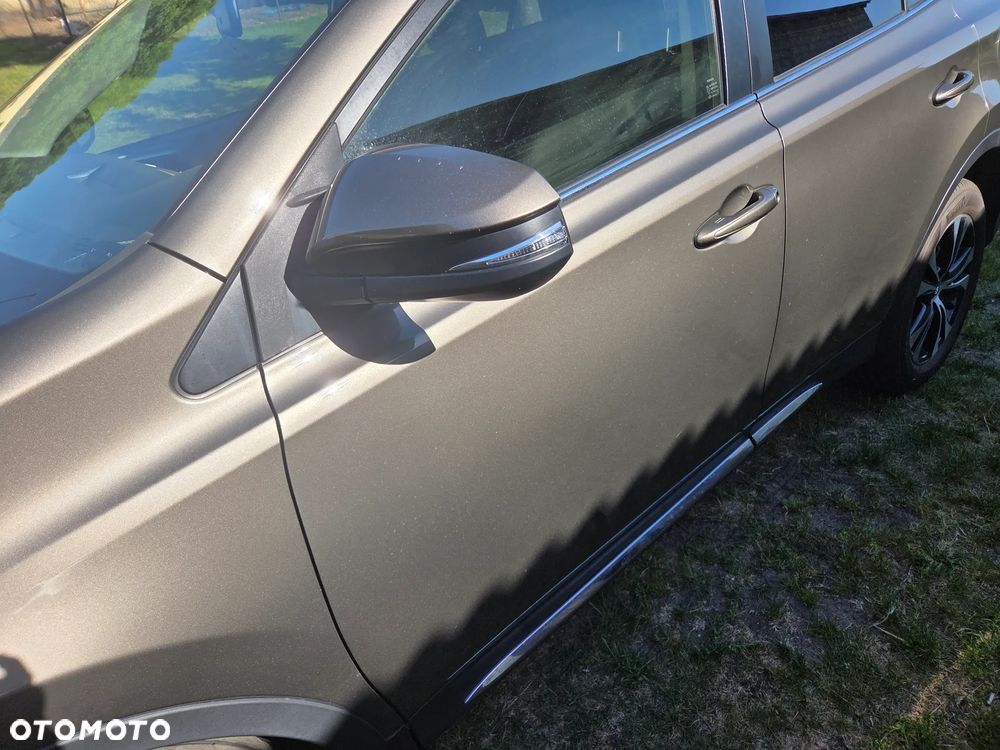 Toyota RAV4 2.0 Premium - 25