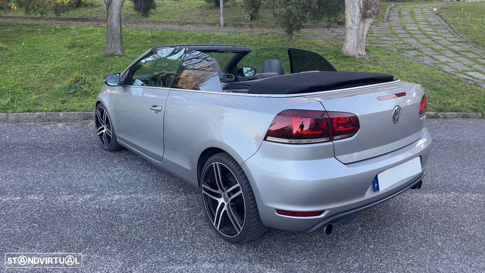 VW Golf Cabriolet 1.6 TDi BlueMotion - 11