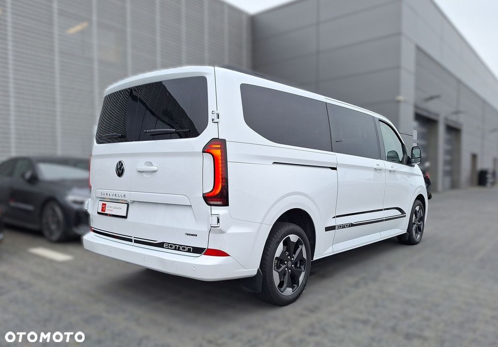 Volkswagen Caravelle - 31