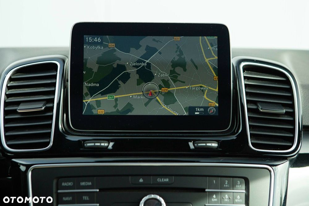 Mercedes-Benz GLE 350 d 4-Matic - 37