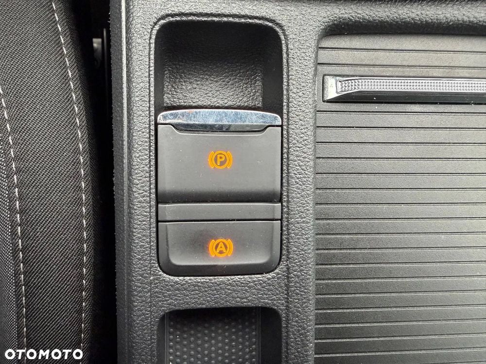 Skoda Octavia 2.0 TDI SCR Style DSG - 40