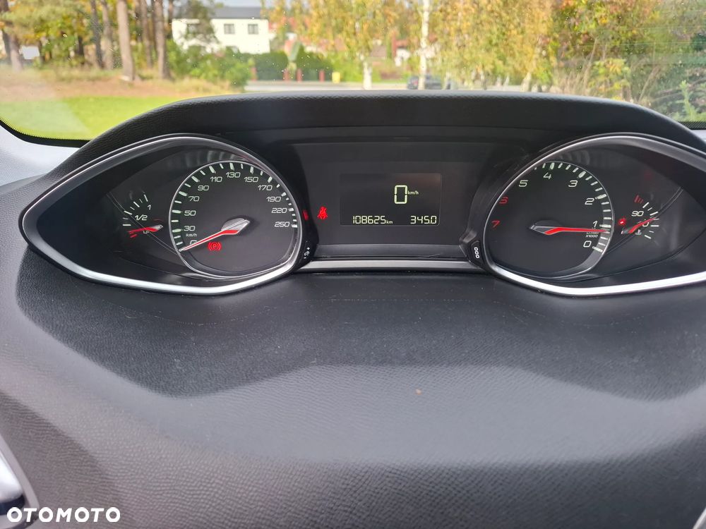 Peugeot 308 SW PureTech 130 GPF Stop & Start Active Business-Paket - 26