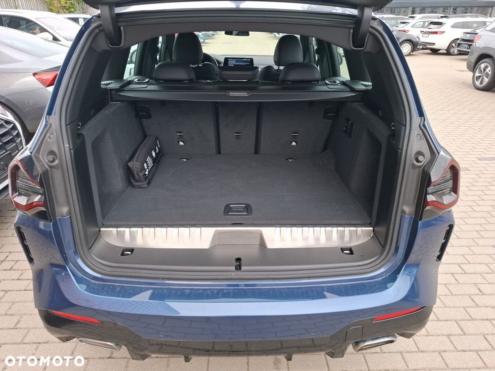 BMW X3 - 16