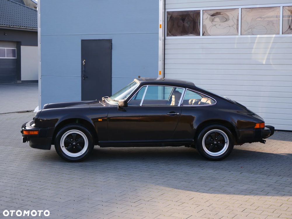 Porsche 911 - 6