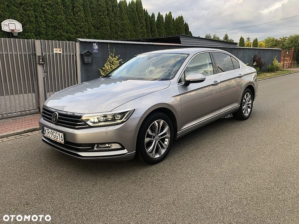 Volkswagen Passat 2.0 TDI BMT Highline - 9