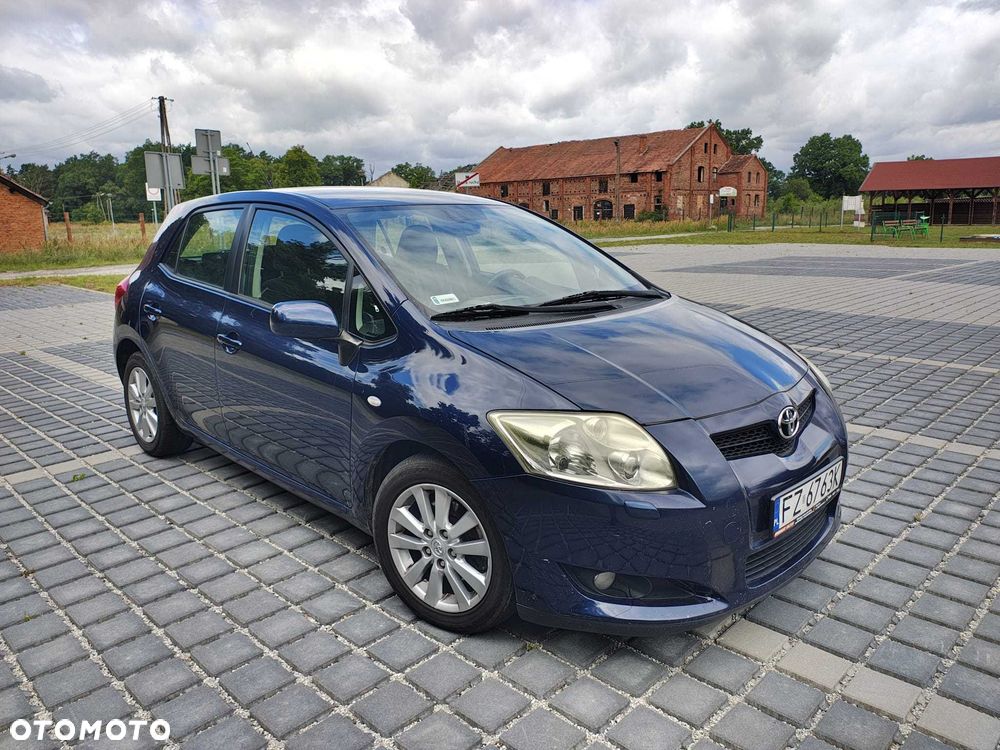 Toyota Auris - 8