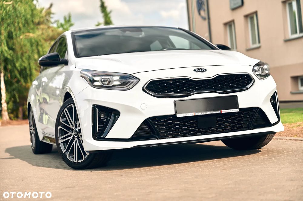 Kia ProCeed 1.5 T-GDI DCT7 OPF GT LINE - 3