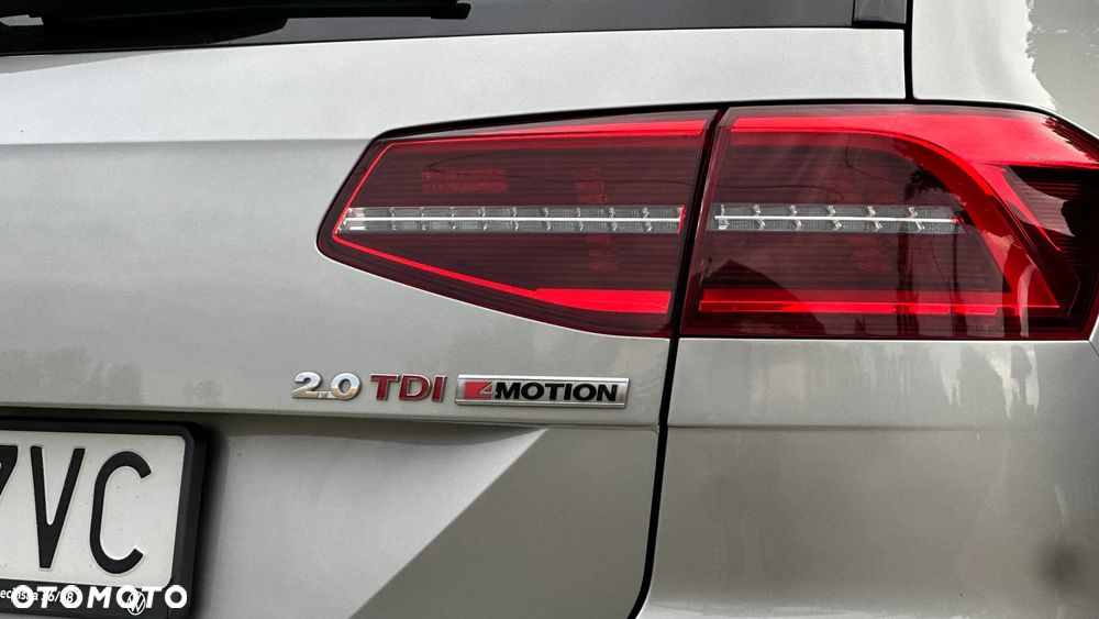 Volkswagen Passat 2.0 TDI Bi-Turbo BMT 4Mot Highline DSG - 26