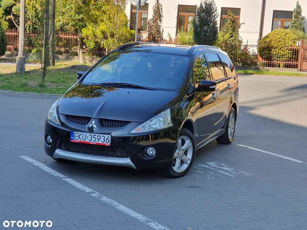 Mitsubishi Grandis - 7